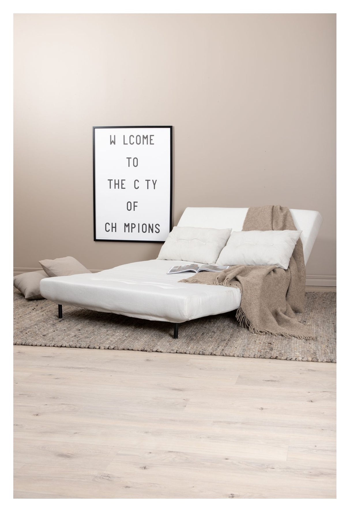 Vicky Sovesofa 120x190 - Lys beige - Unoliving.com