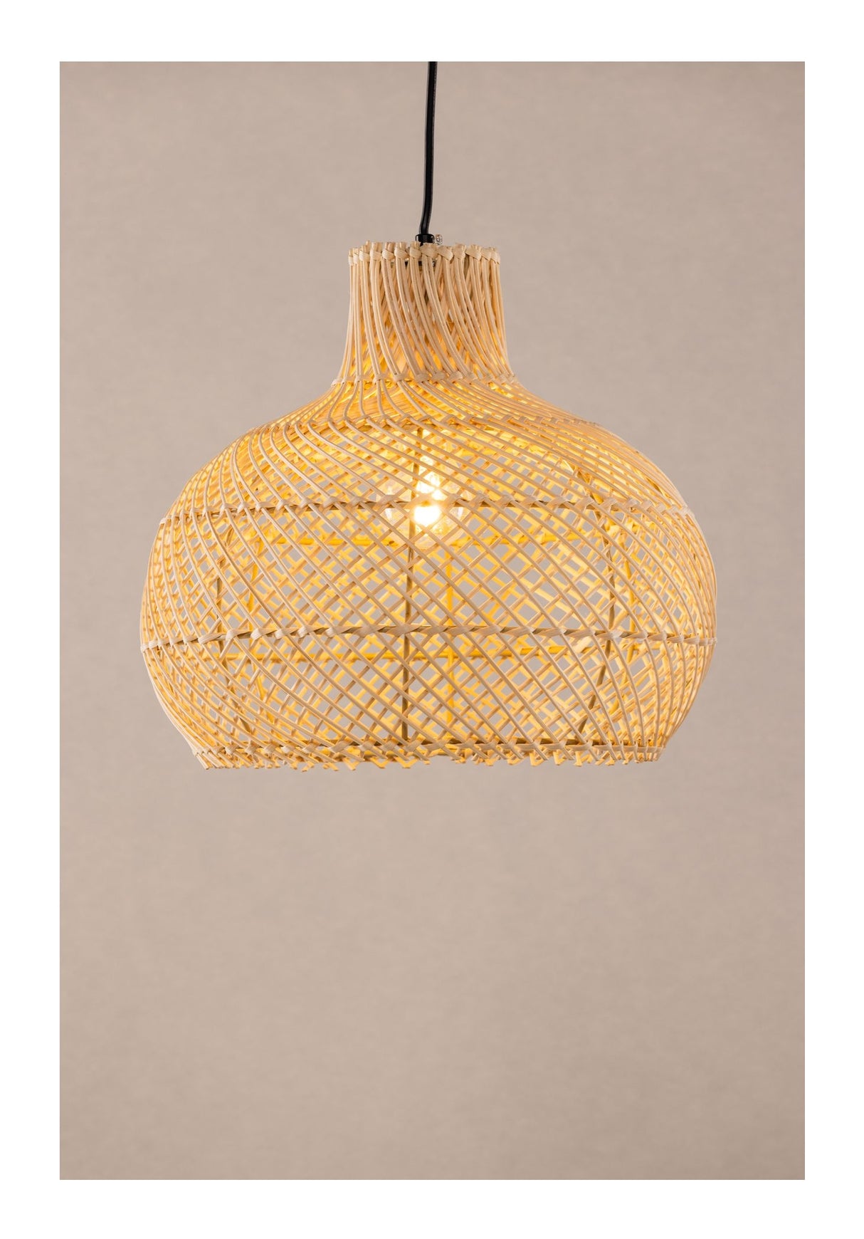 Varekil Pendel, Rattan, Natur - Unoliving.com