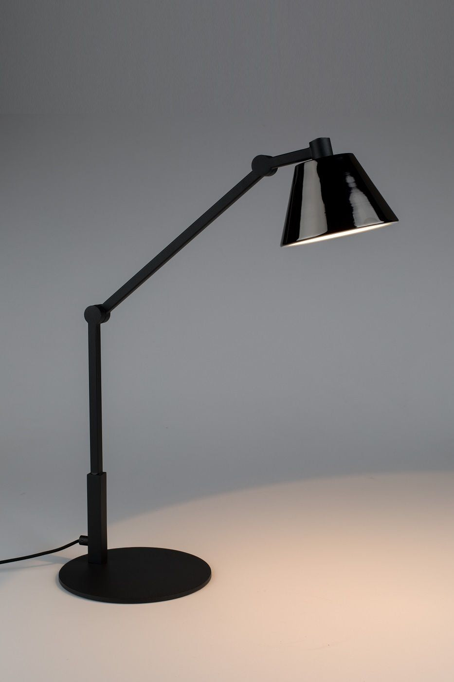 Zuiver Lub Bordlampe - Sort - Unoliving.com